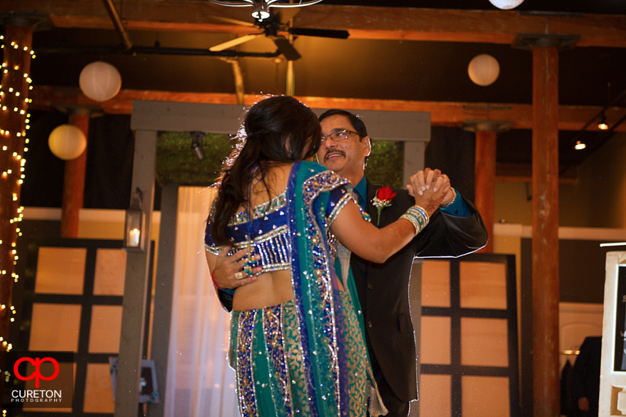 Bride and Father dance at The Loom.