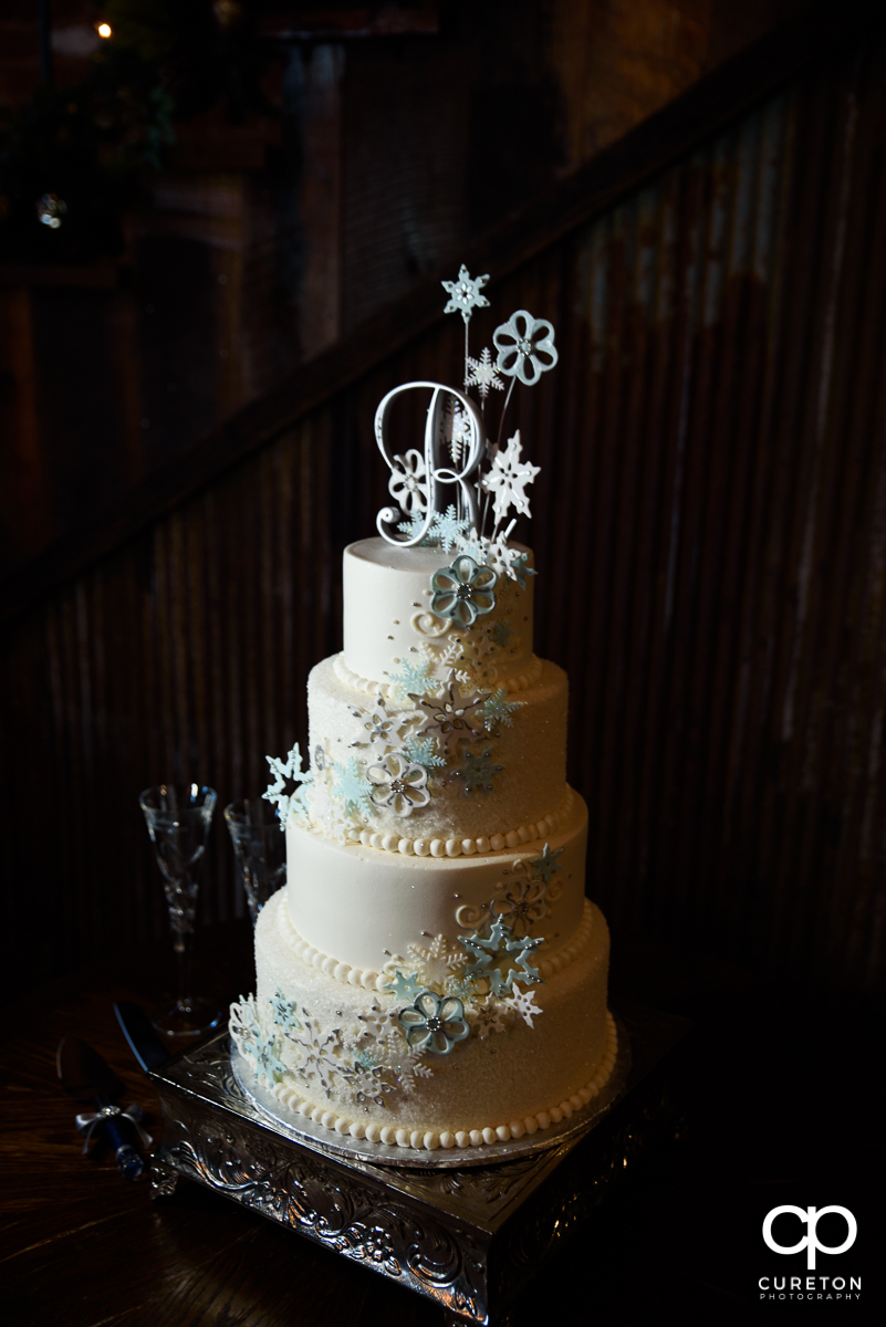 Gorgeous wedding cake by Tasteful Elegance.