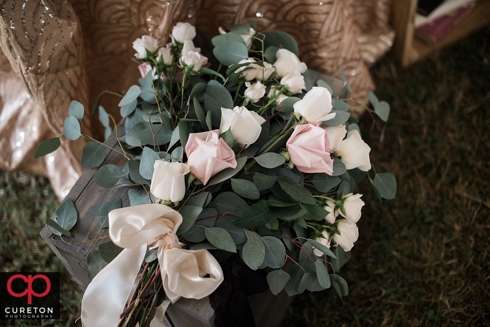 Beautiful flowers at the Easley South Carolina wedding.