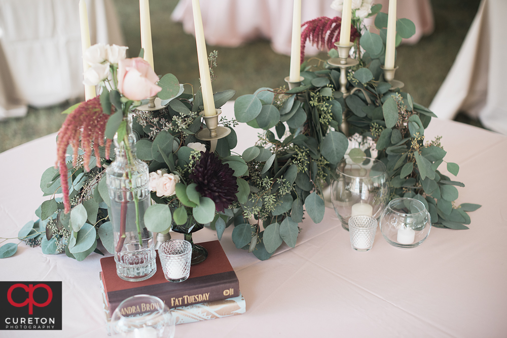Details under the tent at the wedding.