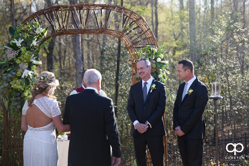 Elegant backyard wedding in the springtime in Greenville,SC.