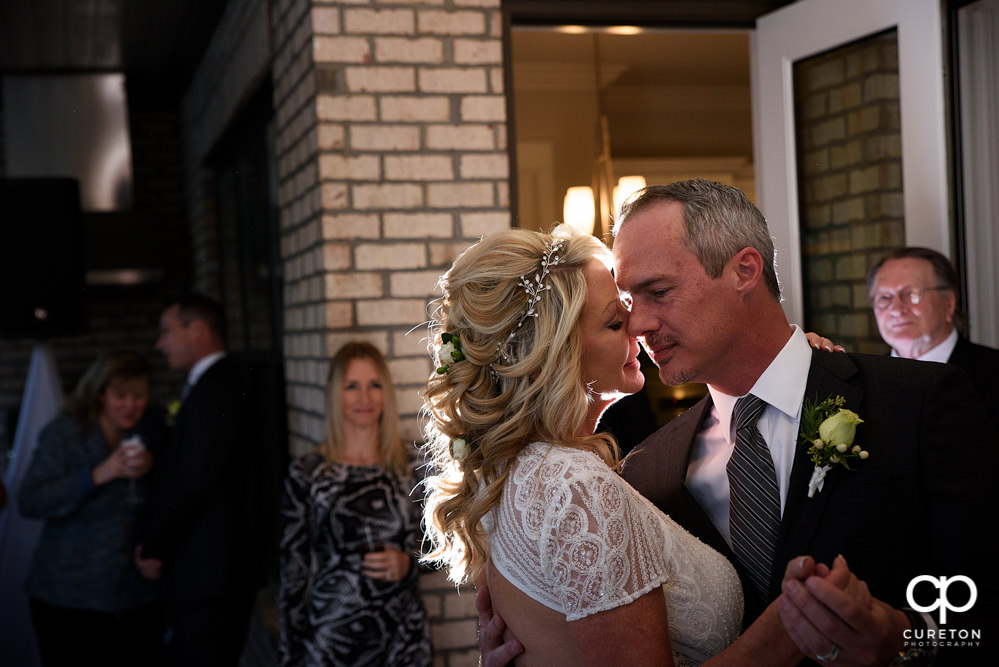 Elegant backyard wedding in the springtime in Greenville,SC.