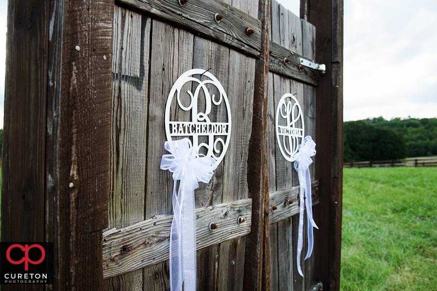 Rustic wedding details.