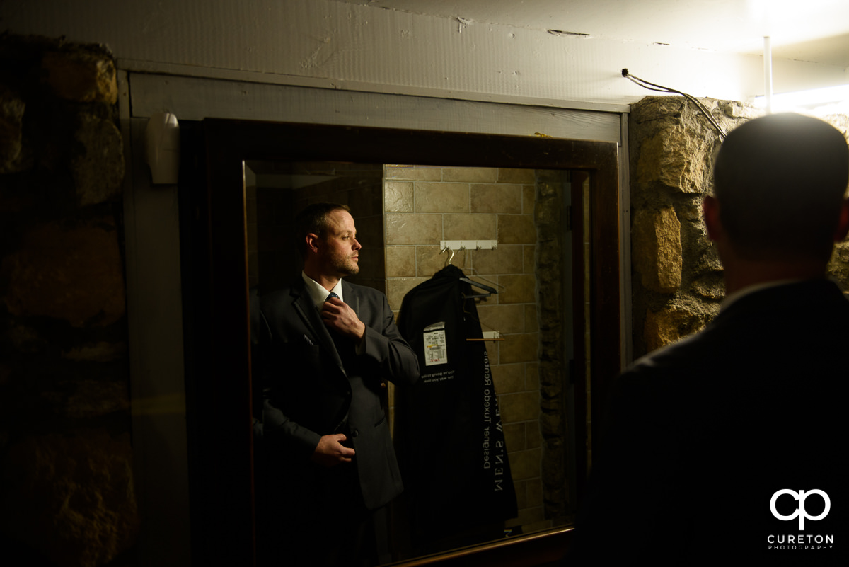 Groom getting ready at Pretty Place.