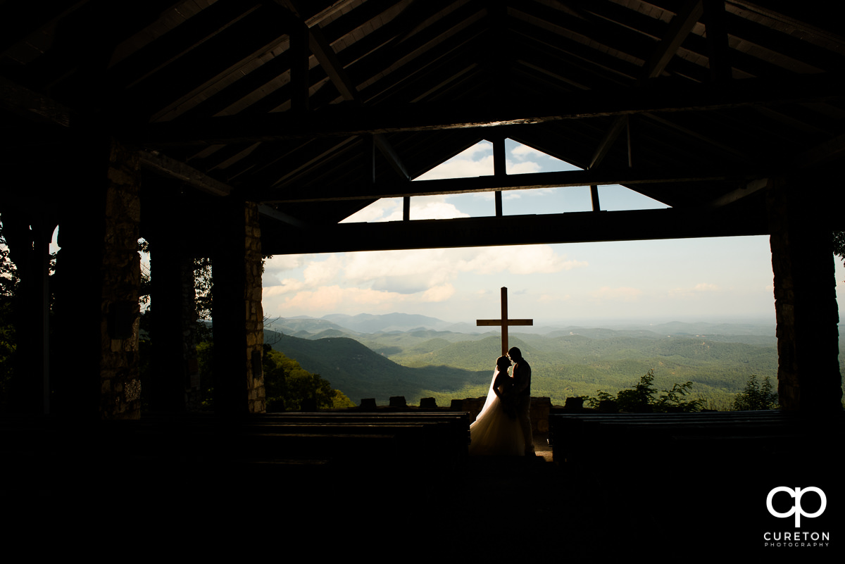 Bride and Groom silhouette at Pretty Place.