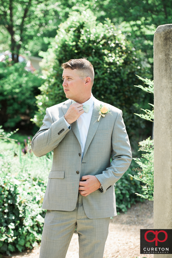 Groom at Song Hill Reserve.