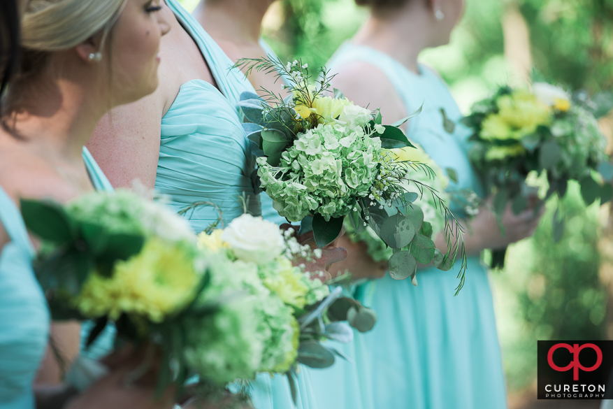 The bridesmaids flowers.