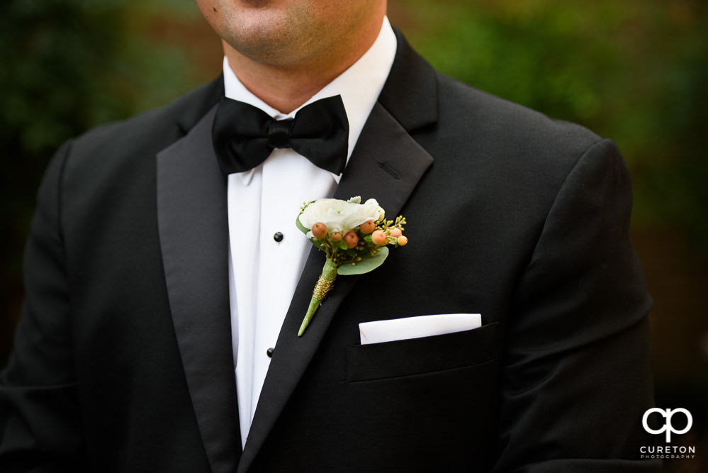 The groom's boutonnière.